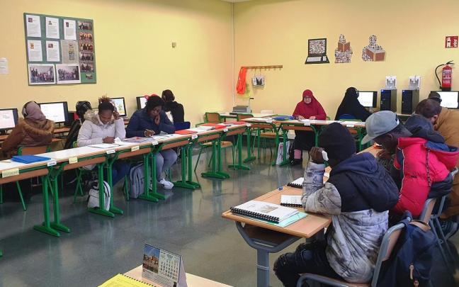 El CEPA de Gernika-Lumo ofrece formación adaptada a las necesidades de las personas adultas.