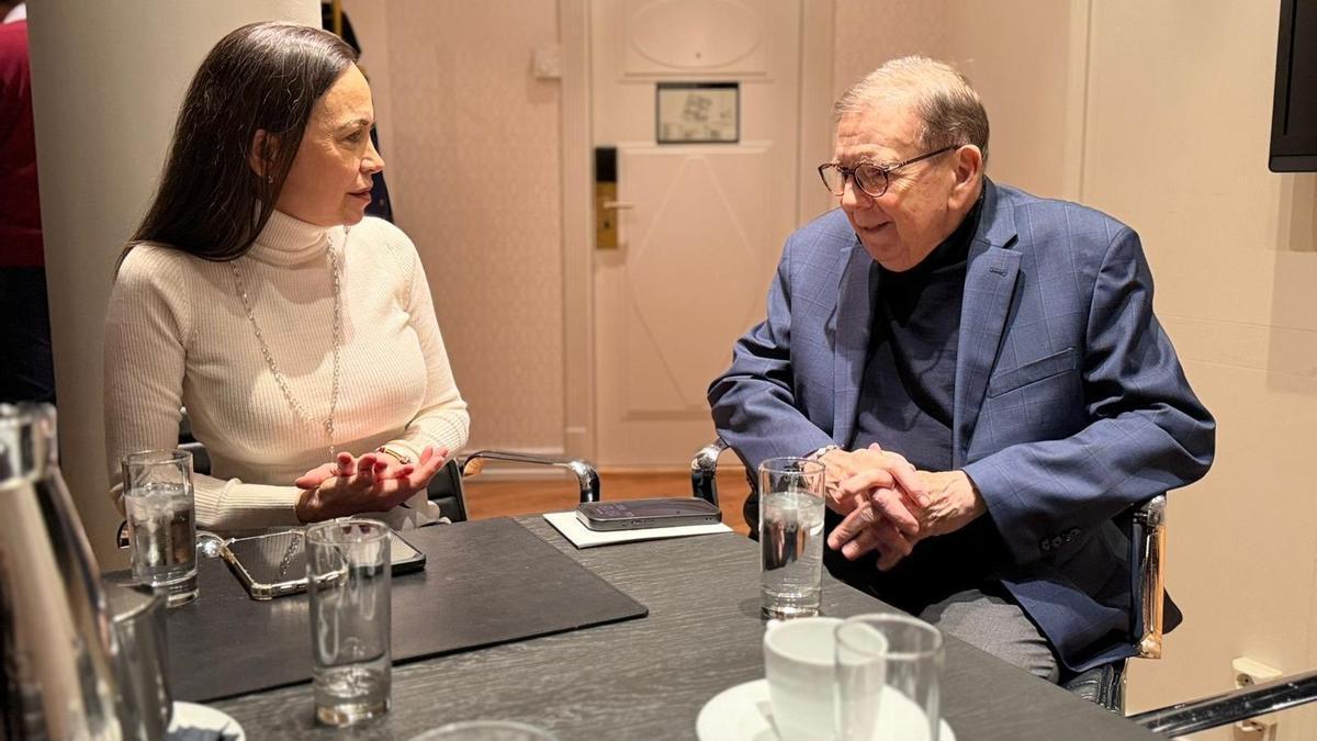 La opositora venezolana María Corina Machado y el excandidato presidencial Edmundo González