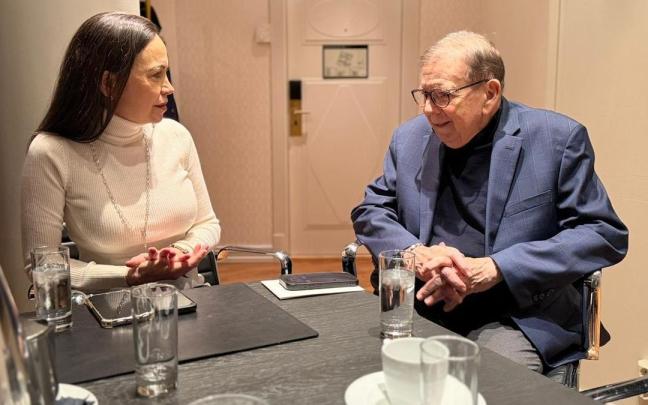 La opositora venezolana María Corina Machado y el excandidato presidencial Edmundo González