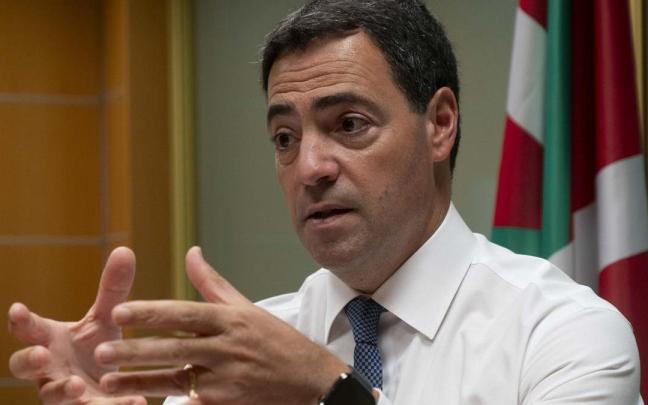 Imanol Pradales: “En la huelga de los médicos la ministra debe apartarse y que Sánchez tome las riendas”