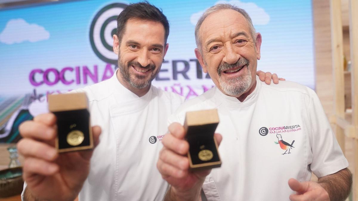 Joseba Arguiñano junto a su padre Karlos