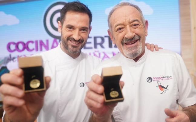 Joseba Arguiñano junto a su padre Karlos