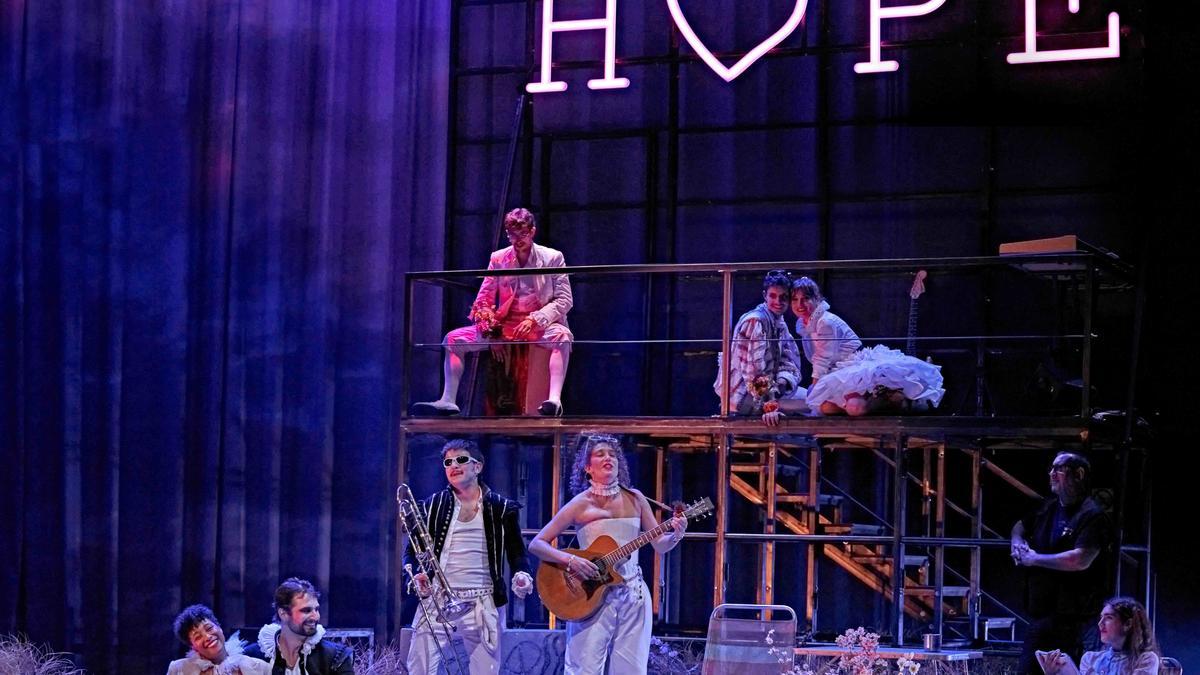 'La discreta enamorada'