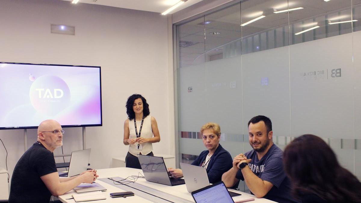 El equipo de TAD.