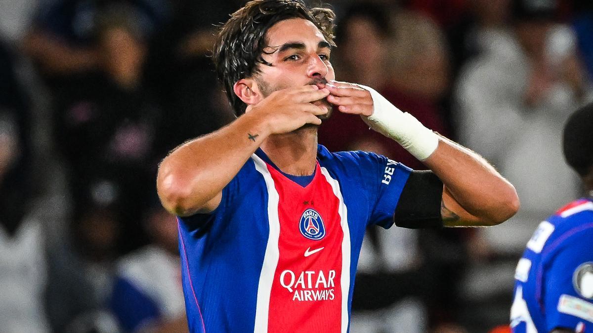 Ferran Torres celebra uno de sus goles con el PSG.