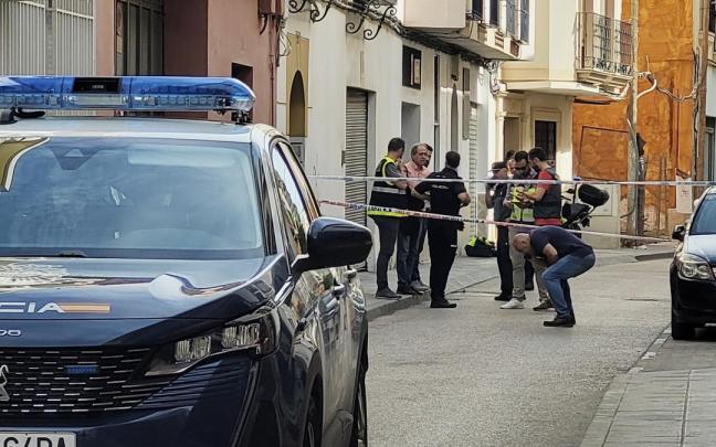 Agentes en el lugar en el que ocurrieron los hechos.