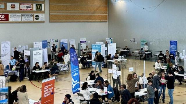 Feria de empleo de Hendaia en una edición anterior