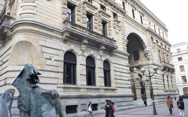 Vista exterior del Palacio foral