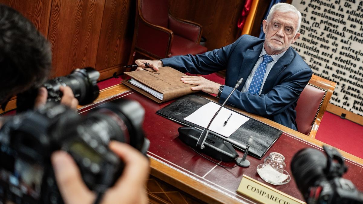 El Director Adjunto Operativo de la Guardia Civil, Manuel Llamas, durante su comparecencia en el Senado, a 17 de julio de 2026.