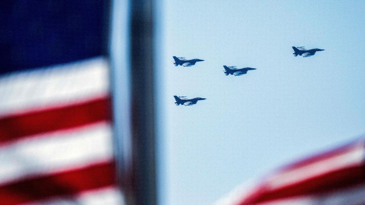Un grupo de cazas F-16 en una imagen de archivo.