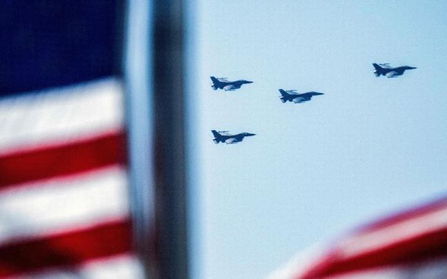 Un grupo de cazas F-16 en una imagen de archivo.