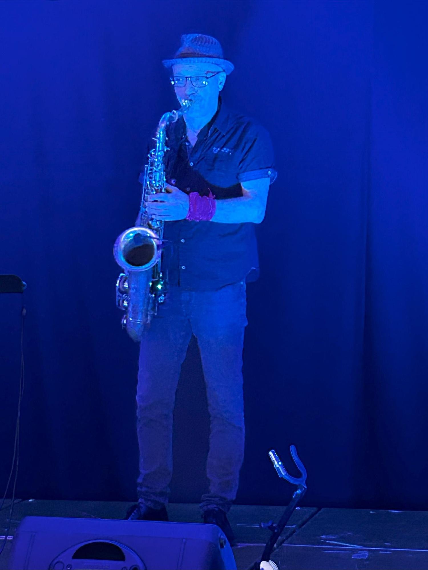 El saxofonista vuelve a poner su música a disposición del Festi Aefat Orduña