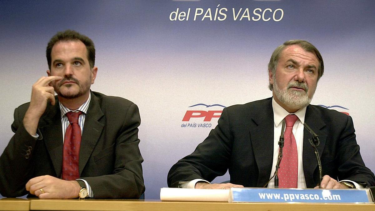 Carlos Iturgaiz (2004-2019) y Mayor Oreja (2004-2014) llevaron la voz unionista del PP vasco. Carlos Iturgaiz (2004-2019) y Mayor Oreja (2004-2014) llevaron la voz unionista del PP vasco.