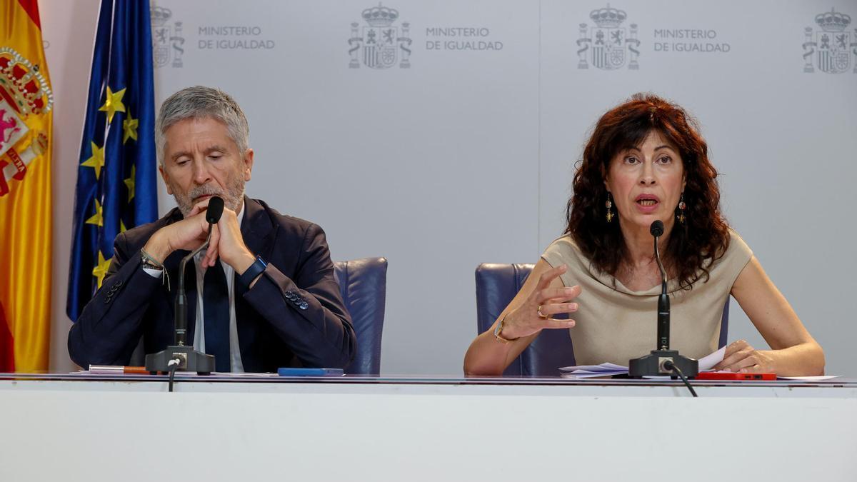 Ana Redondo y Grande-Marlaska comparecen tras el comité de crisis.