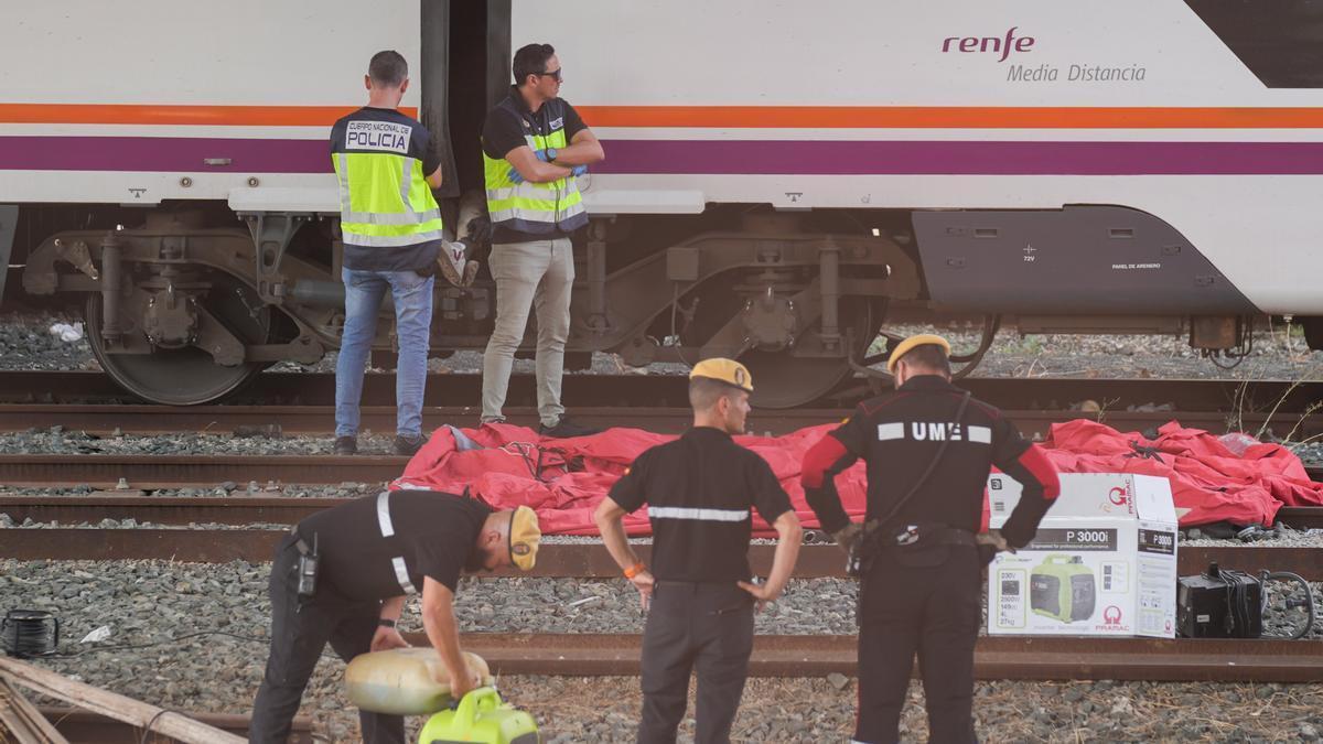El cuerpo de Álvaro Prieto apareció entre dos vagones de un tren.