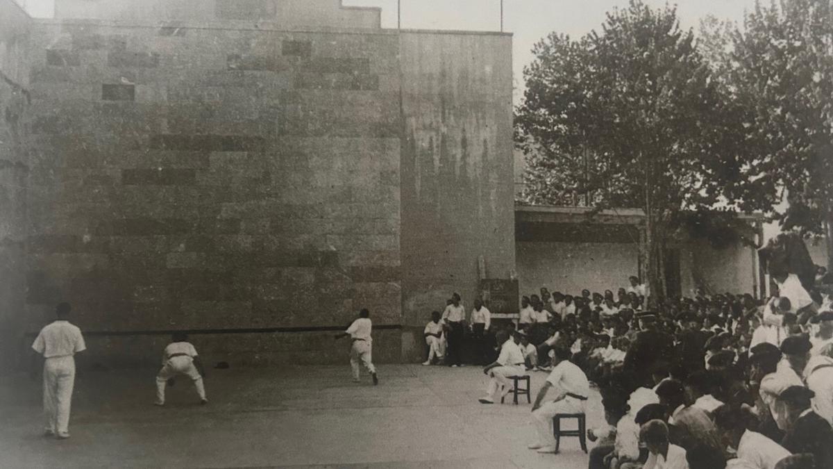 Inauguración del frontón