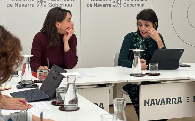 Durante la sesión, ambos ejecutivos abordaron temas clave de las políticas juveniles.