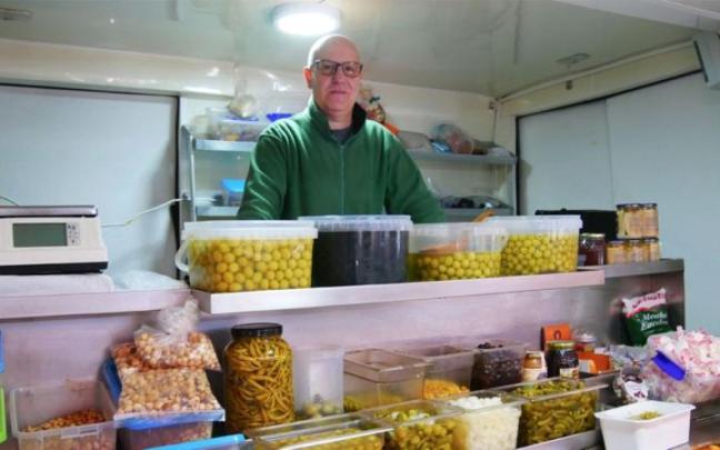 Luis Rodríguez Feloaga, en el mercado de Legazpi.