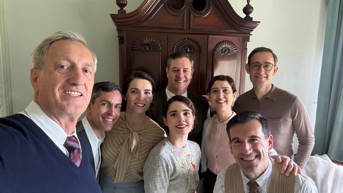 Voces de Ganbara y Kup Taldea en una imagen más informal tomada durante los días de grabación.