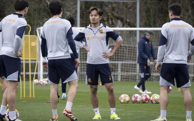 Kubo, durante un entrenamiento. / JAVIER ETXEZARRETA