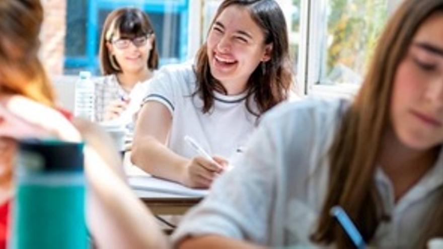 El Ayuntamiento refuerza su compromiso con el euskera a través de nuevas ayudas formativas