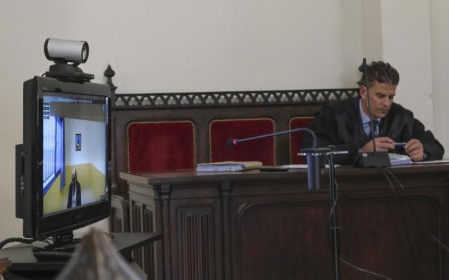 Cecilio Lera ha seguido el fallo desde la prisión. Cecilio Lera ha seguido el fallo desde la prisión.