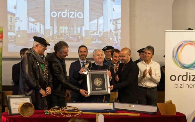 Homenaje a Luis de Lezema en Ordizia / Udala Homenaje a Luis de Lezema en Ordizia