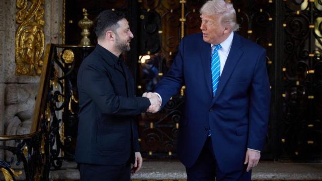 El presidente de Ucrania, Volodimir Zelenski, y el de Estados Unidos, Donald Trump