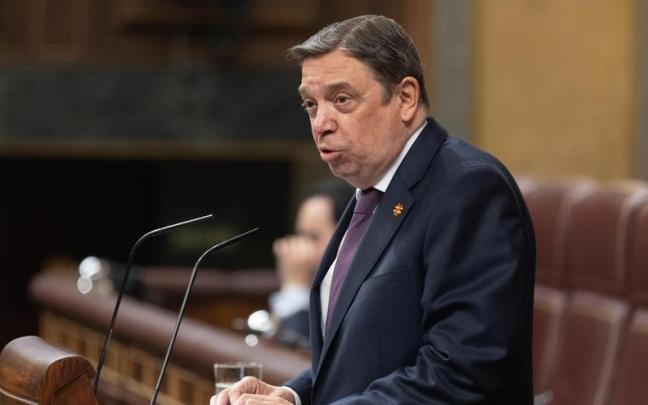 El ministro de Agricultura, Pesca y Alimentación, Luis Planas, interviene durante una sesión plenaria. / EP El ministro de Agricultura, Pesca y Alimentación, Luis Planas, interviene durante una sesión plenaria.