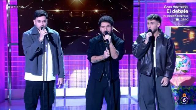 La Llave, intentando cantar 'No lo consigo'. No lo consiguieron.