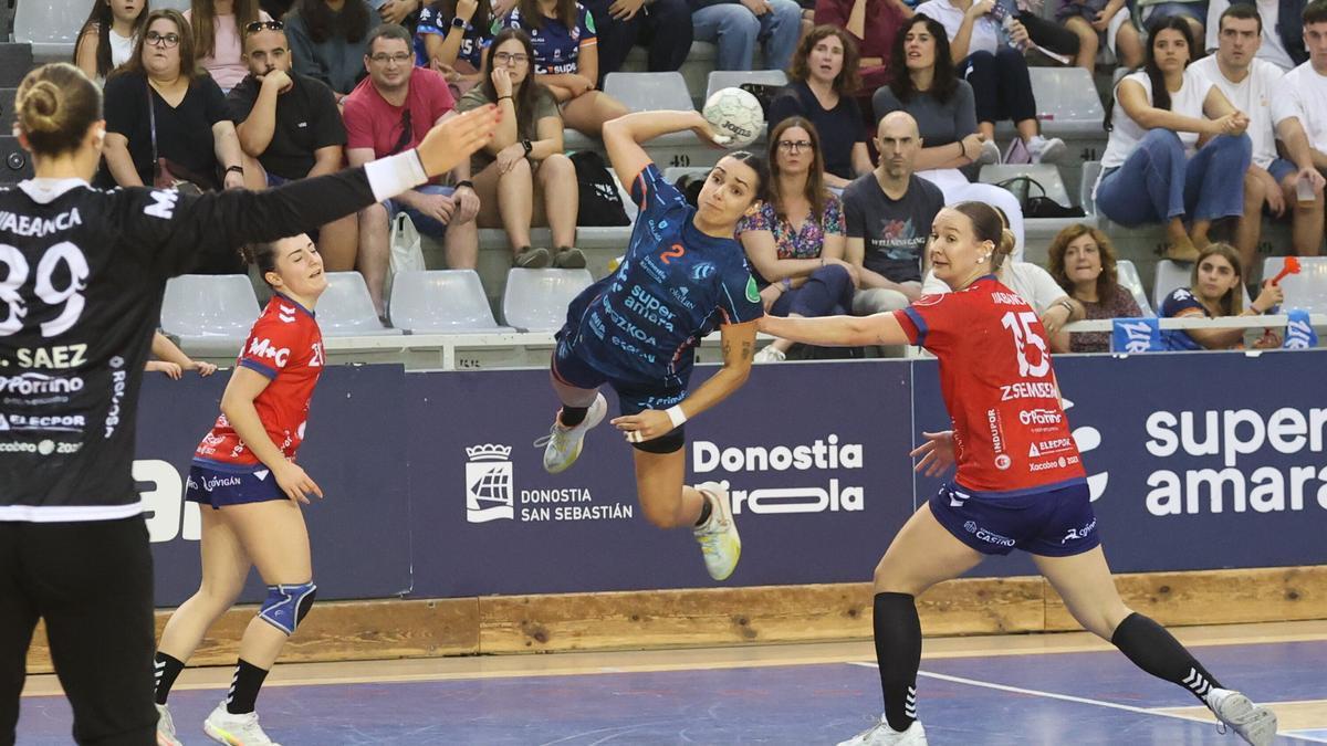 El partido entre Bera Bera y Porriño. Iker Azurmendi