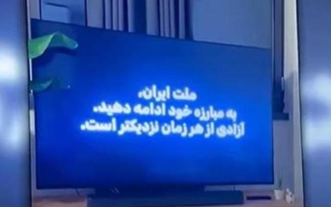 Captura de pantalla de un vídeo difundido en redes sociales del momento del hackeo