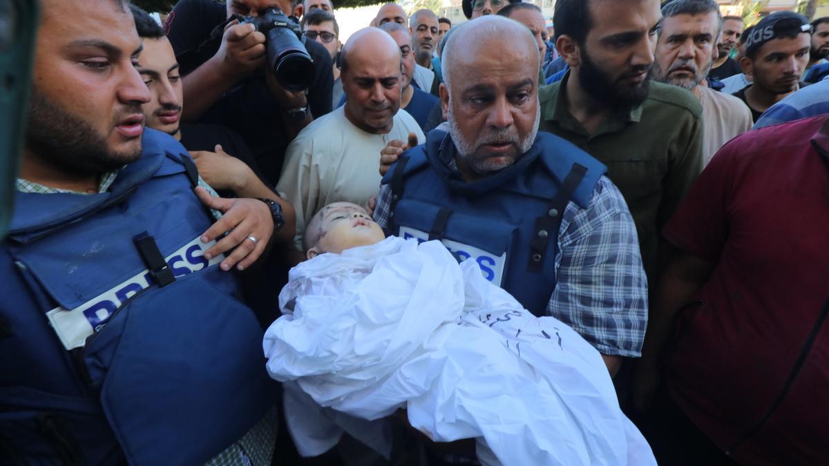Más de 60 muertos, la mayoría niños, en los últimos bombardeos israelíes