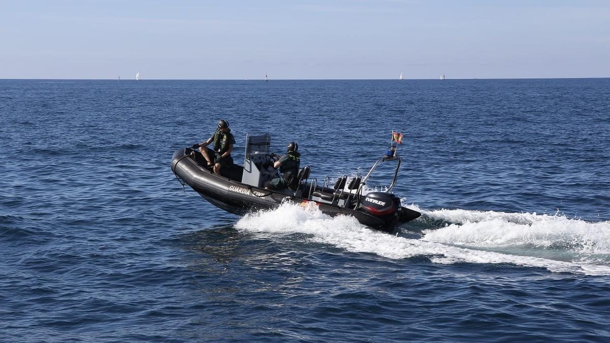 Una lancha de la Guardia Civil, en una imagen de archivo