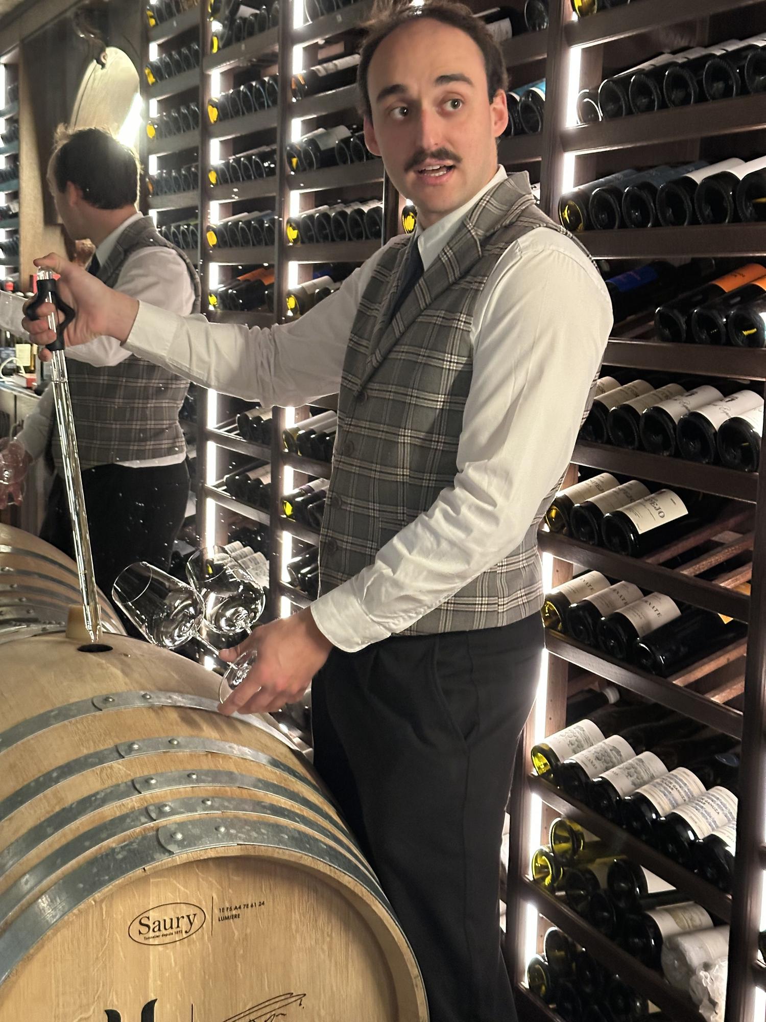 Julen Lavado, en la bodega.