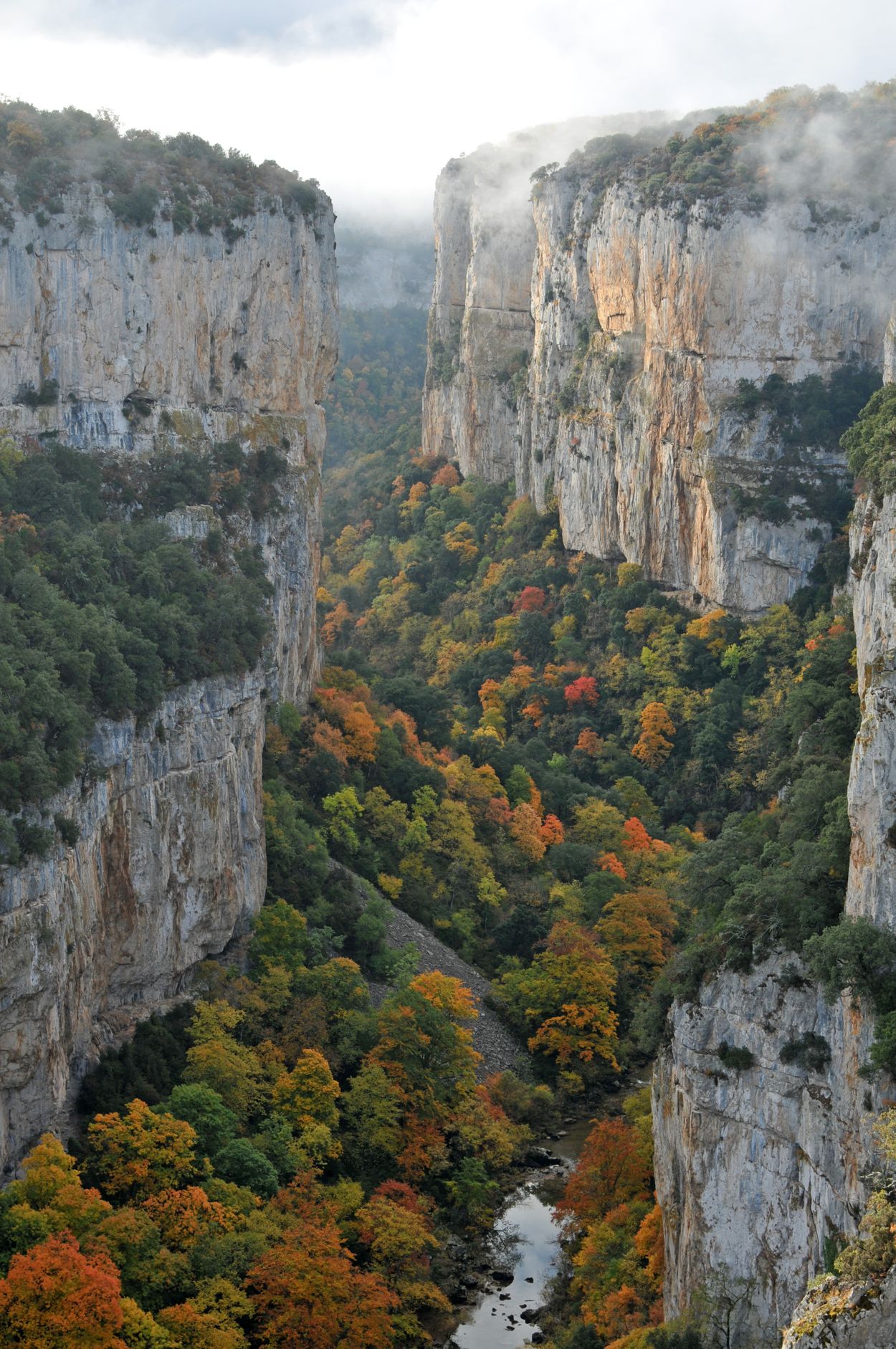 La foz de Arbaiun, vista desde el mirador de Iso.