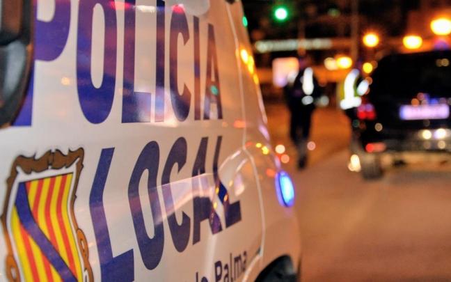 Un coche de la Policía Local de Palma.