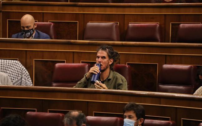 Alberto Rodríguez antes de que se le retirase su escaño como diputado a petición del Supremo.