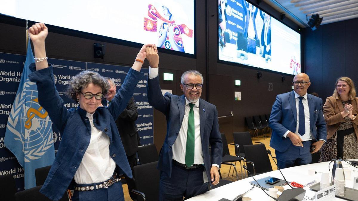 El director de la OMS celebra la firma del acuerdo contra próximas pandemias.