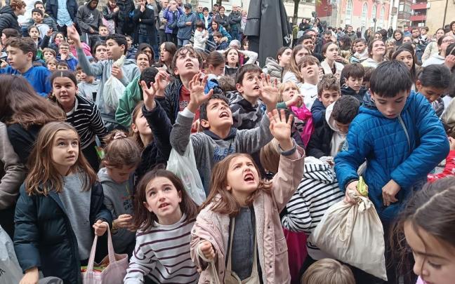 San Nikolas endulza Arrasate