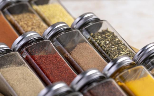 Bodegón con varias especias