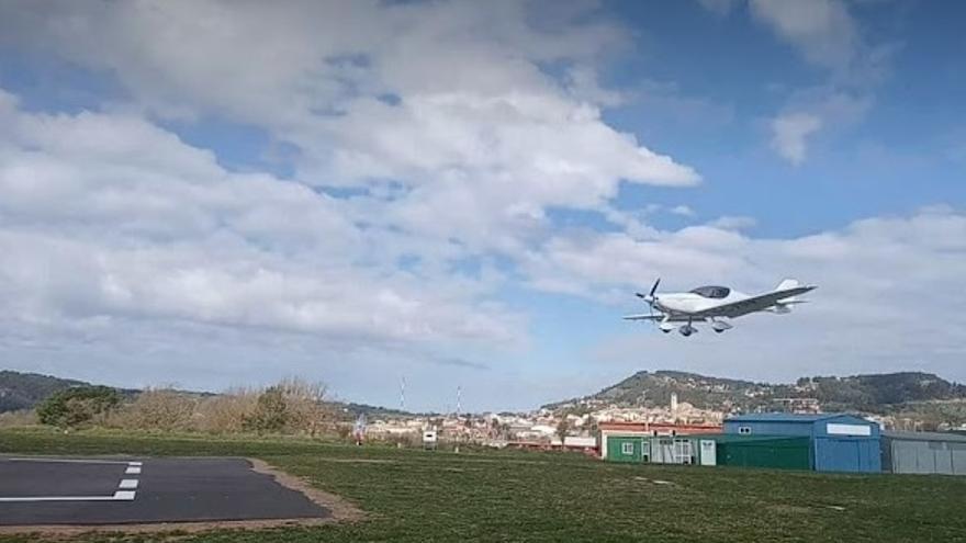 Aterrizaje en el aeródromo de Moià