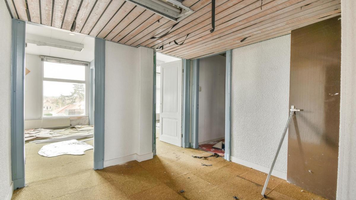 Interior de una casa en obras.