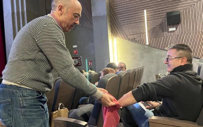 Los números afortunados fueron extraídos por público asistente al sorteo