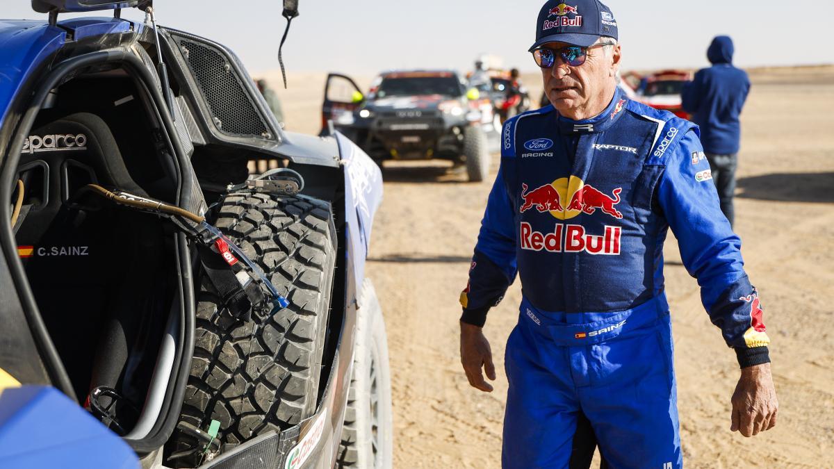 Carlos Sainz, segundo en la clasificación general del Dakar.