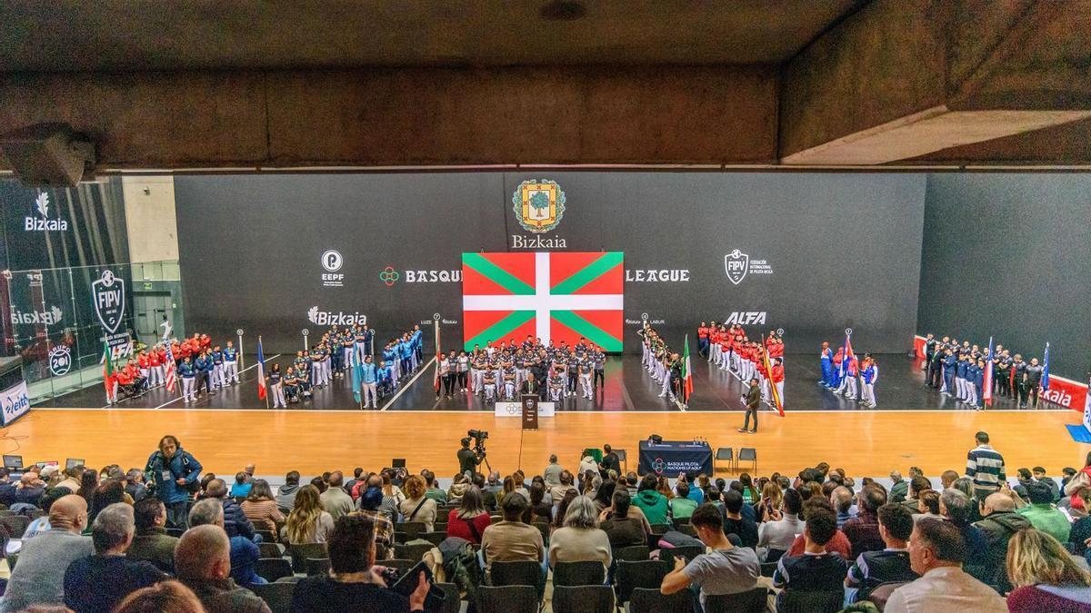 Presentación de los integrantes de la I Liga de Naciones 36 metros.