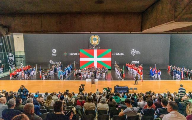 Presentación de los integrantes de la I Liga de Naciones 36 metros.