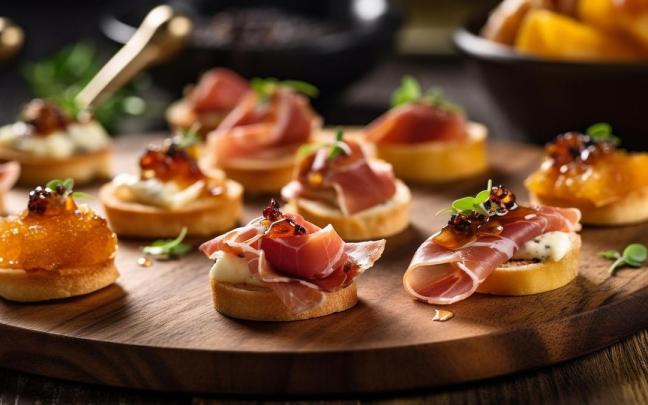 Los canapés son un gran ejemplo de cocina de pequeño formato. / Freepik Los canapés son un gran ejemplo de cocina de pequeño formato.