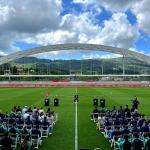 Comienzo del acto de despedida de Óscar de Marcos rodeado de toda su gente en Lezama