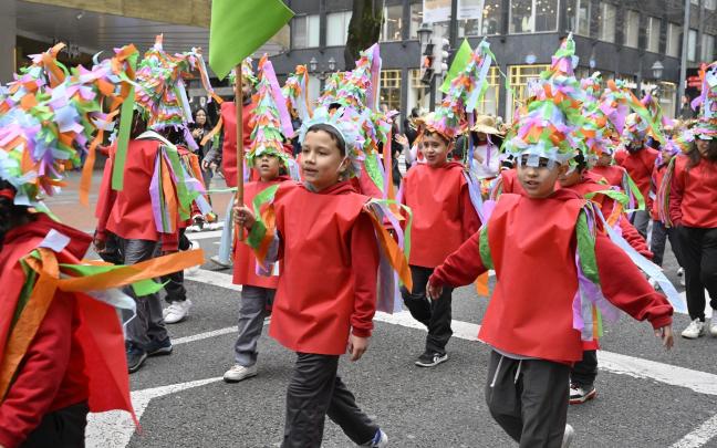Desfile escolar de Carnaval de Bilbao Deia